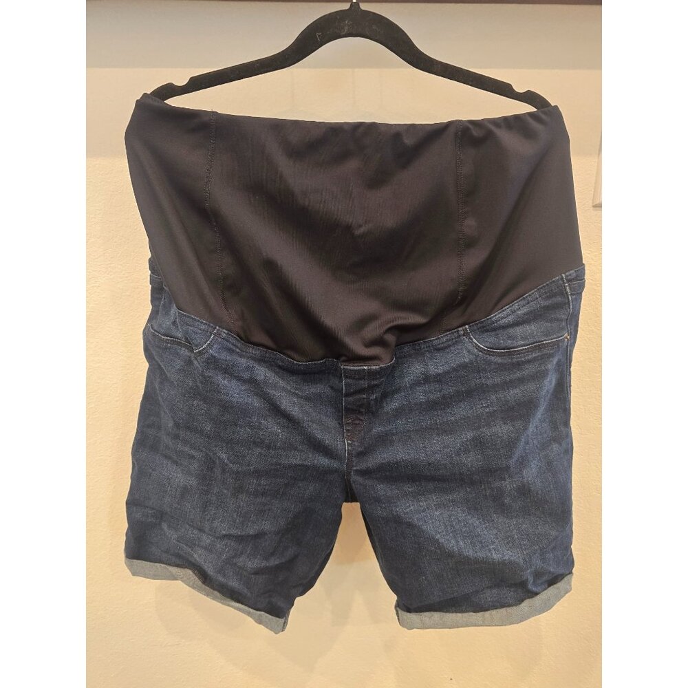 Isabel Maternity Bermuda Jean Shorts With Over-The-Belly Panel Size 18